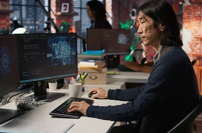  4 Workplace Challenges AI Training Can Help Employees Solve